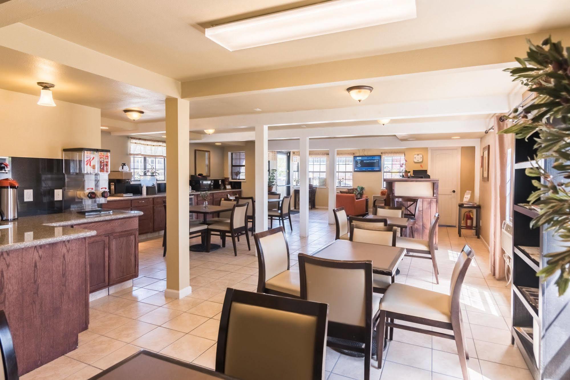1St Interstate Inn Montrose Zewnętrze zdjęcie